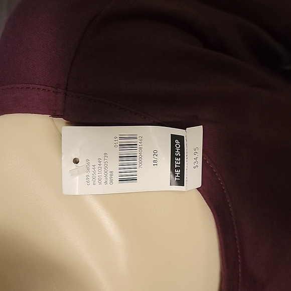 Lane Bryant Top NWT - Picture 2 of 3